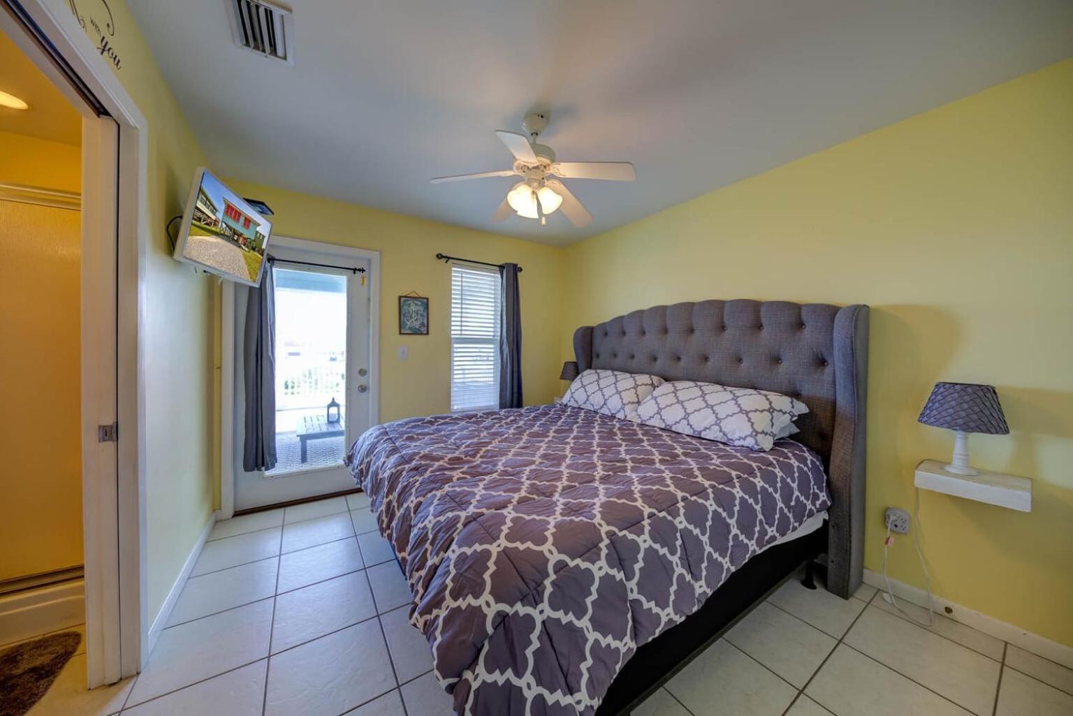 גולף שורז Sandy Feet Retreat By Vacation Homes Collection מראה חיצוני תמונה