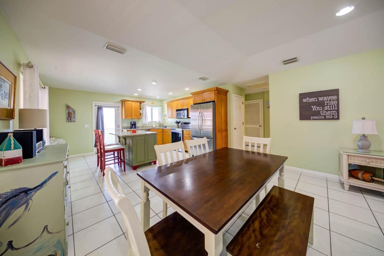 גולף שורז Sandy Feet Retreat By Vacation Homes Collection מראה חיצוני תמונה